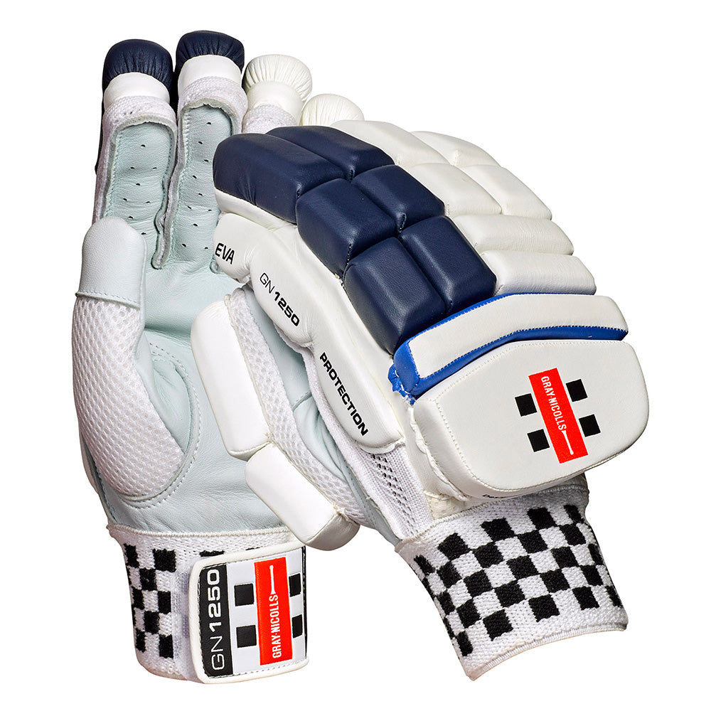 Gray-Nicolls GN 1250 Batting Gloves - Junior — product view 1