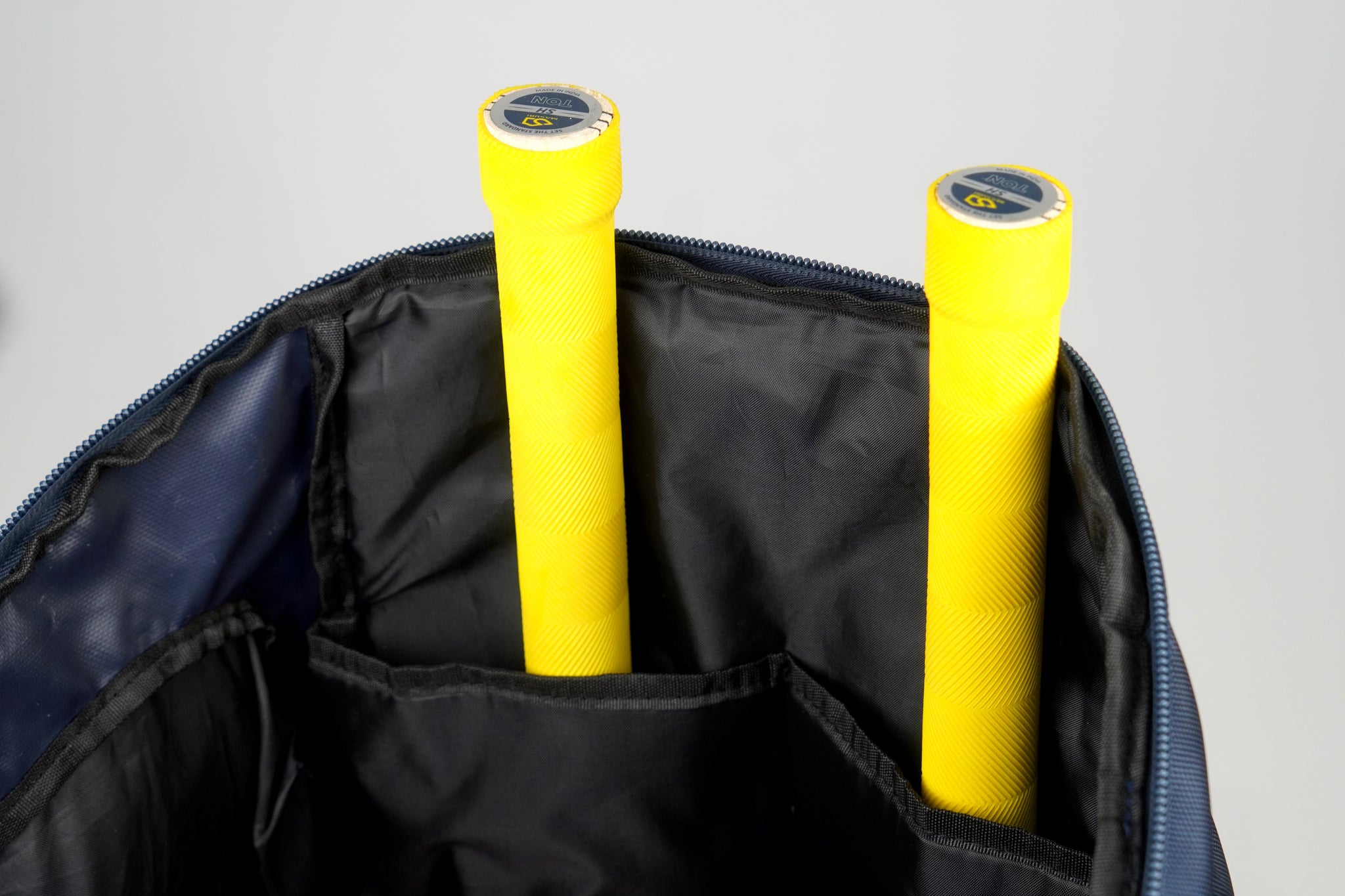 Masuri E-Line Duffle Bag - Cricket For All