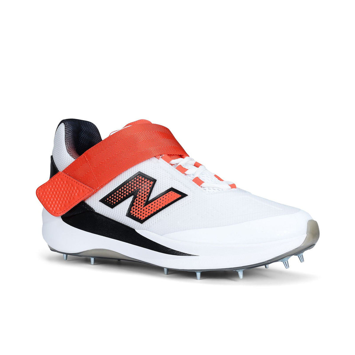 New Balance CK4040F7 cricket shoe - three-quarter view
