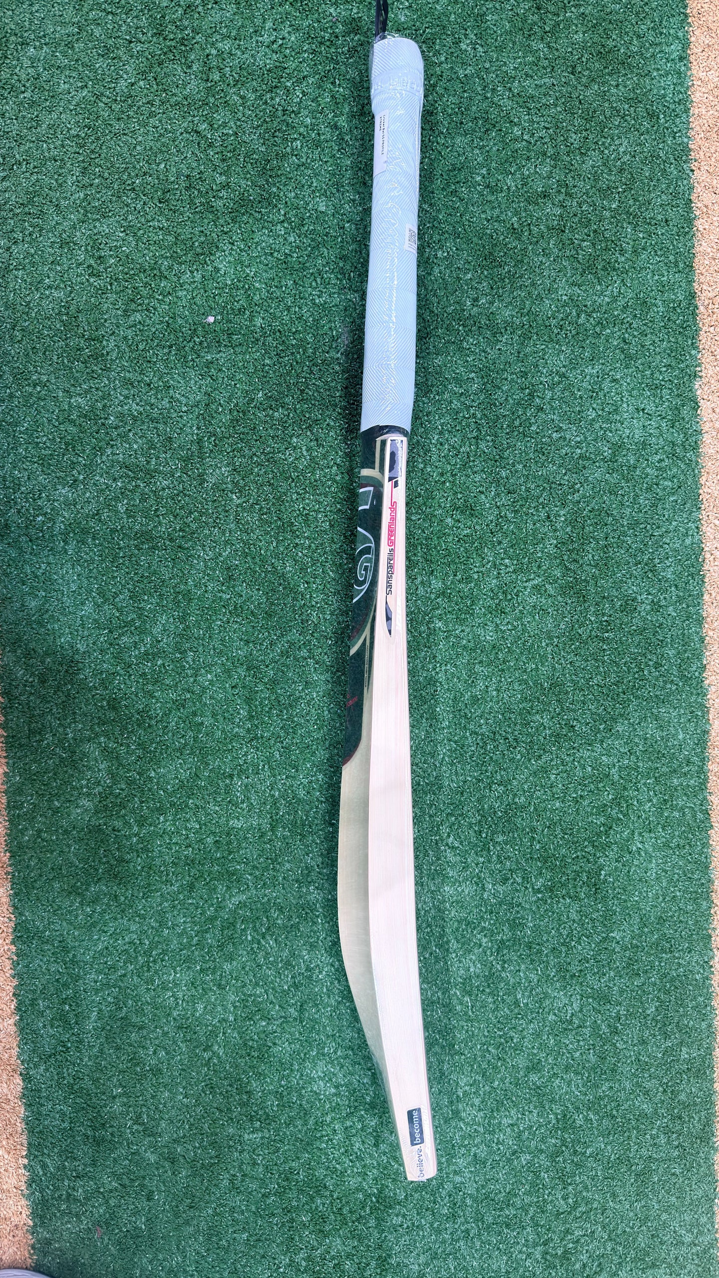 SG PROFILE XTREME ENGLISH WILLOW CRICKET BAT - SENIOR / SH