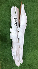 EOS SALE KOOKABURRA PRO 2.0 LW BATTING PADS - SENIOR