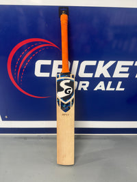 SG RP17 - English Willow Cricket Bat - Cricket For All