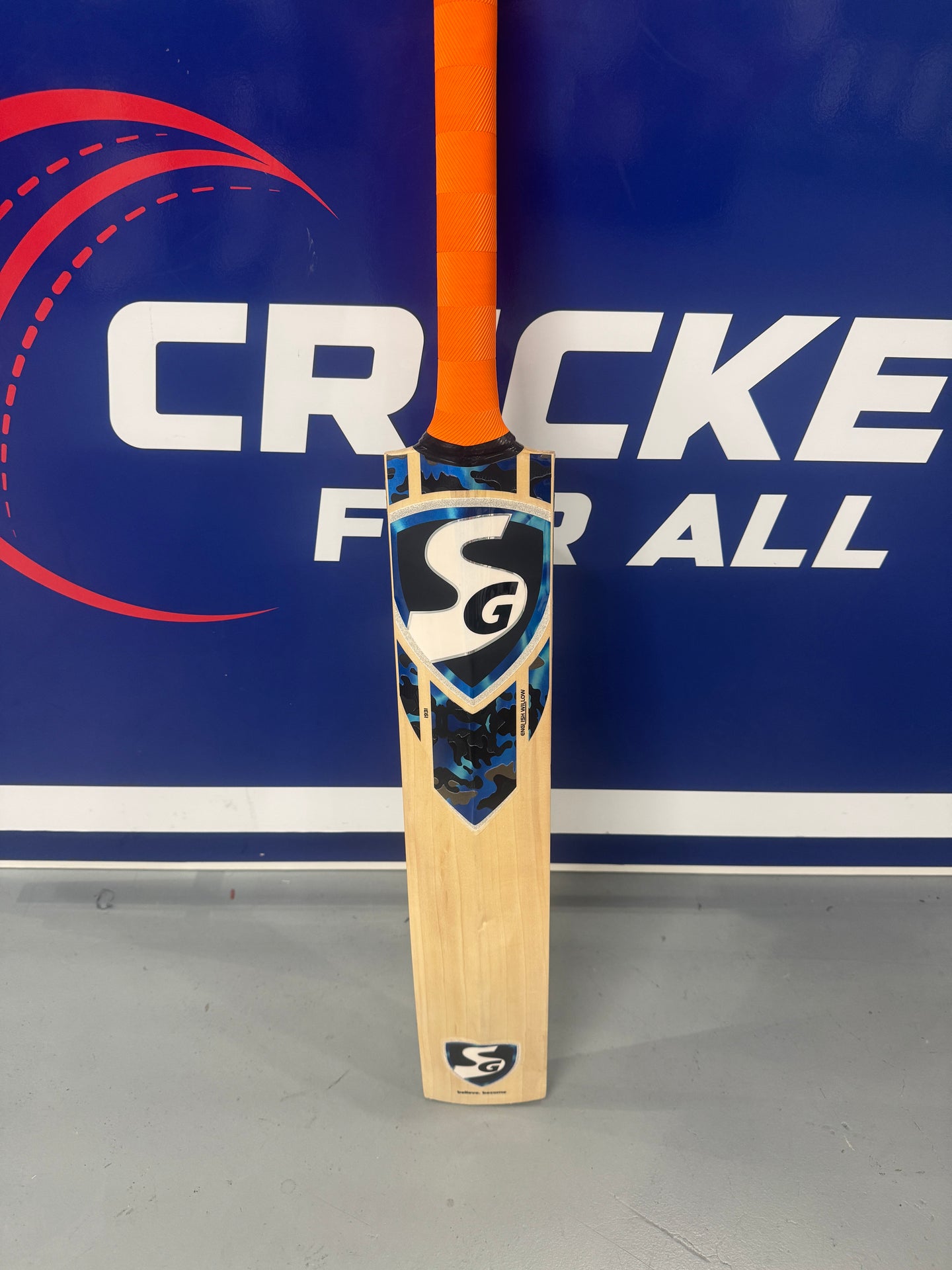 SG RP17 - English Willow Cricket Bat - Cricket For All